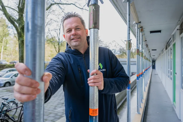 Monsterklus: Martin en zijn mensen plaatsten 22.000 steunpalen om de grootste flat van Nederland te stutten